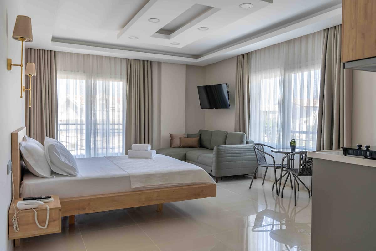 Soul House Kuşadası Room 9 as shown on Airbnb